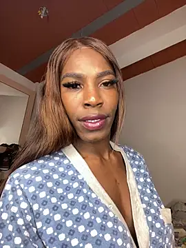 Richchocolatesweet  online show from 10/09/25, 11:41