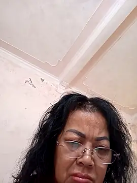 Hotestlove online show from 11/28/25, 11:51