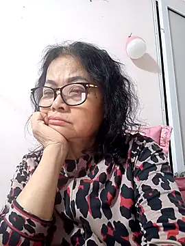 Hotestlove online show from 12/15/25, 02:21