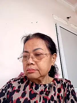 Hotestlove online show from 12/16/25, 06:29