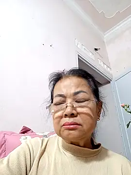 Snapshot of Hotestlove chatting on 01/18/26, 11:58 Hotestlove online show from 01/18/26, 11:58