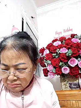 Snapshot of Hotestlove chatting on 02/02/26, 01:43 Hotestlove online show from 02/02/26, 01:43