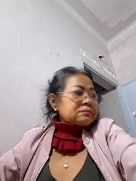 Snapshot of Hotestlove chatting on 02/08/26, 11:24 Hotestlove online show from 02/08/26, 11:24