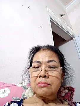 Snapshot of Hotestlove chatting on 02/23/26, 02:03 Hotestlove online show from 02/23/26, 02:03