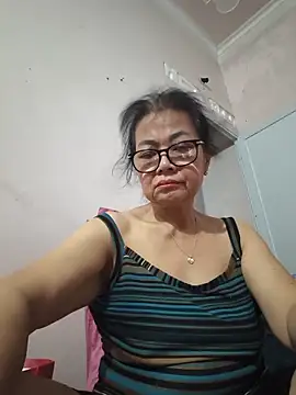 Hotestlove online show from 06/14/26, 04:47