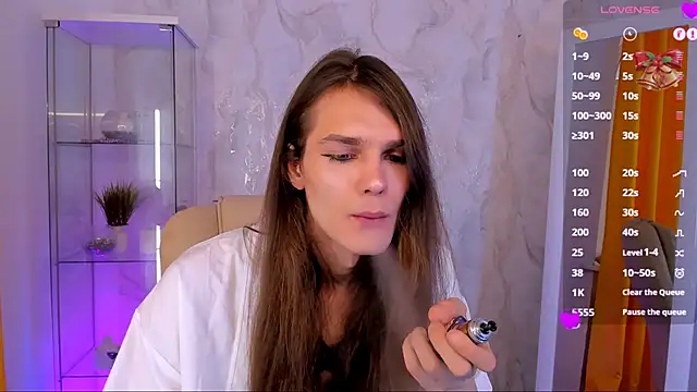 Will Will  online show from 10/21/25, 05:52