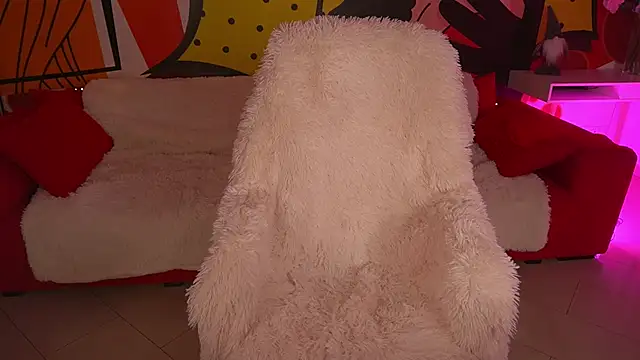 Snapshot of LiaBrazzerr chatting on 11/30/25, 04:00 LiaBrazzerr online show from 11/30/25, 04:00