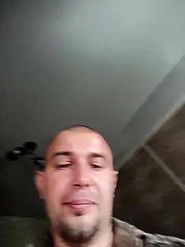 Foxyshaved online show from 09/10/25, 04:45