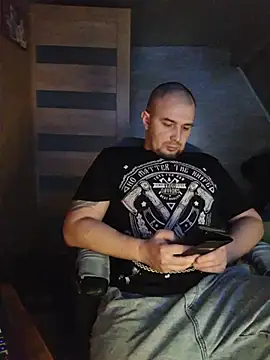 Foxyshaved online show from 02/17/26, 05:48