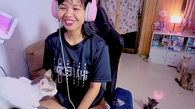 Kana G online show from 10/03/25, 03:42