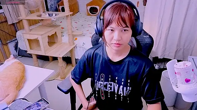 Kana G online show from 05/17/26, 04:14