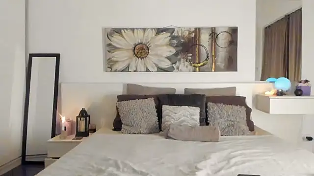 Snapshot of JoyCasidy chatting on 12/01/24, 04:29 JoyCasidy online show from 12/01/24, 04:29