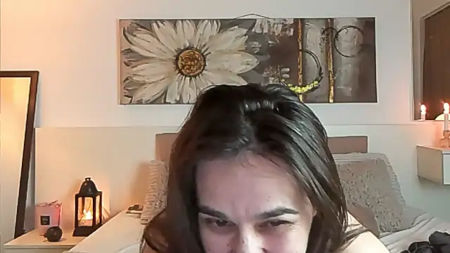 Snapshot of JoyCasidy chatting on 01/13/25, 09:09 JoyCasidy online show from 01/13/25, 09:09