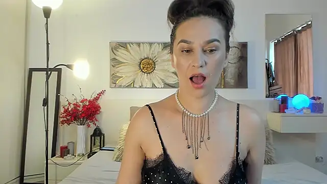 Snapshot of JoyCasidy chatting on 10/01/25, 10:54 JoyCasidy online show from 10/01/25, 10:54