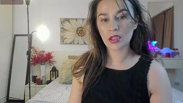 Snapshot of JoyCasidy chatting on 11/27/25, 04:09 JoyCasidy online show from 11/27/25, 04:09