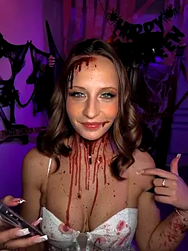 Snapshot of emma4xxx chatting on 10/28/25, 08:11 emma4xxx online show from 10/28/25, 08:11