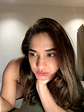 CuteeRose online show from 12/05/25, 08:16