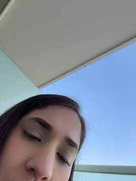 CuteeRose online show from 07/22/26, 12:30