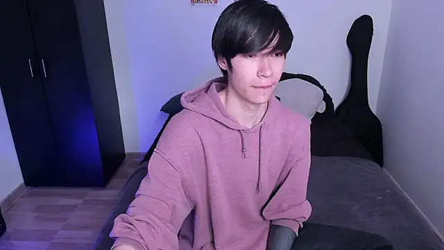 Aventure Twinks online show from 02/13/25, 05:11