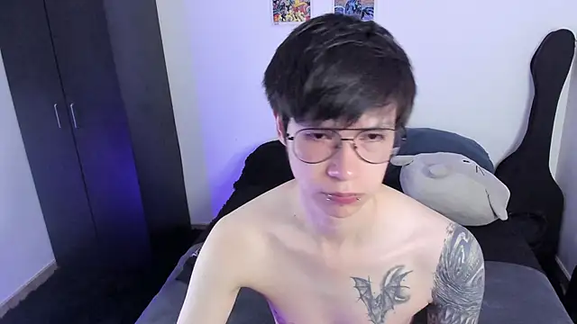 Aventure Twinks online show from 10/14/25, 08:09