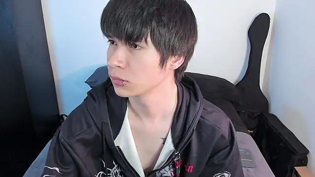 Aventure Twinks online show from 03/29/26, 02:22