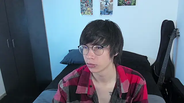 Aventure Twinks online show from 06/05/26, 10:48