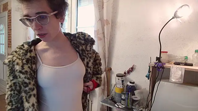 Prxscillia Tx online show from 12/11/24, 01:28