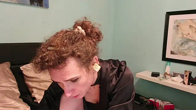 Prxscillia Tx online show from 02/08/25, 03:21