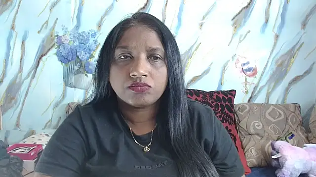 Snapshot of Indian_tracy chatting on 07/07/26, 10:08 Indian tracy online show from 07/07/26, 10:08