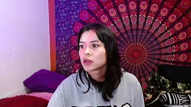 Snapshot of AbbySccott chatting on 09/25/25, 11:52 AbbySccott online show from 09/25/25, 11:52