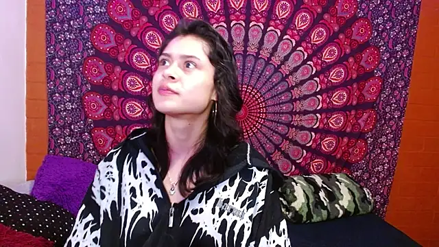 Snapshot of AbbySccott chatting on 10/24/25, 12:30 AbbySccott online show from 10/24/25, 12:30