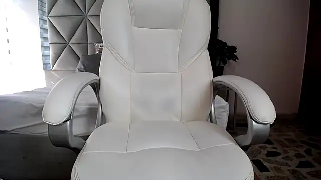 nina pons online show from 01/23/25, 09:07