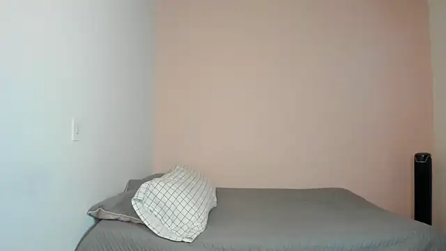 nina pons online show from 12/14/25, 05:40