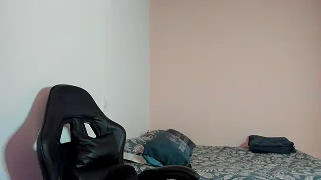 nina pons online show from 03/17/26, 07:39