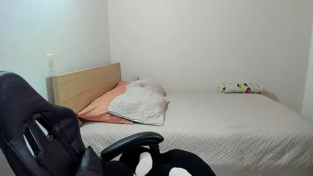 nina pons online show from 05/26/26, 11:34