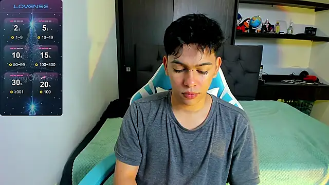 Snapshot of Franco_Rizzo_ chatting on 12/08/24, 07:54 Franco Rizzo online show from 12/08/24, 07:54