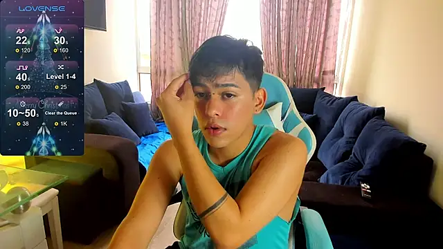 Snapshot of Franco_Rizzo_ chatting on 12/12/24, 08:53 Franco Rizzo online show from 12/12/24, 08:53