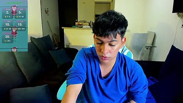 Snapshot of Franco_Rizzo_ chatting on 12/16/24, 12:59 Franco Rizzo online show from 12/16/24, 12:59