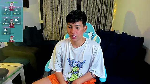 Snapshot of Franco_Rizzo_ chatting on 12/26/24, 12:36 Franco Rizzo online show from 12/26/24, 12:36