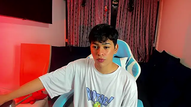 Snapshot of Franco_Rizzo_ chatting on 01/10/25, 12:17 Franco Rizzo online show from 01/10/25, 12:17