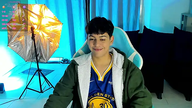 Snapshot of Franco_Rizzo_ chatting on 11/16/25, 03:12 Franco Rizzo online show from 11/16/25, 03:12