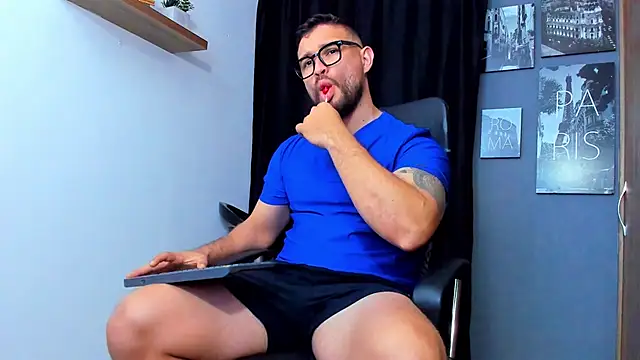 AndrewDiaz online show from 11/18/25, 06:29