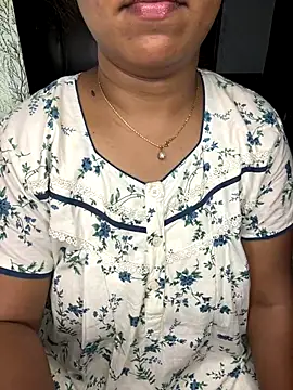 Snapshot of kannadatelugugirl chatting on 10/21/25, 05:41 kannadatelugugirl online show from 10/21/25, 05:41