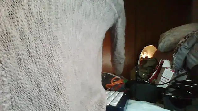 SmokeShow686 online show from 12/22/24, 06:28