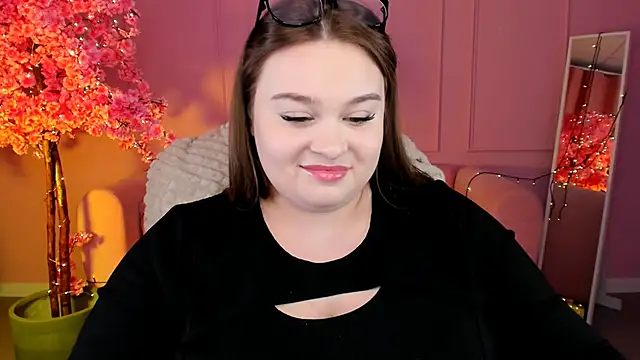 Snapshot of KimberlyMaran chatting on 12/28/24, 03:26 KimberlyMaran online show from 12/28/24, 03:26