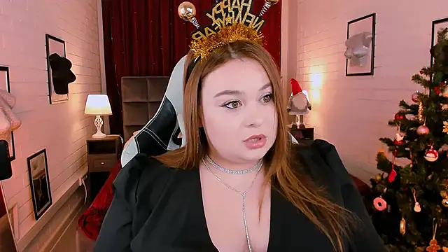 Snapshot of KimberlyMaran chatting on 12/31/24, 12:15 KimberlyMaran online show from 12/31/24, 12:15