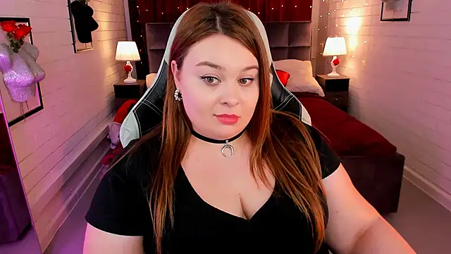 Snapshot of KimberlyMaran chatting on 02/19/25, 03:16 KimberlyMaran online show from 02/19/25, 03:16