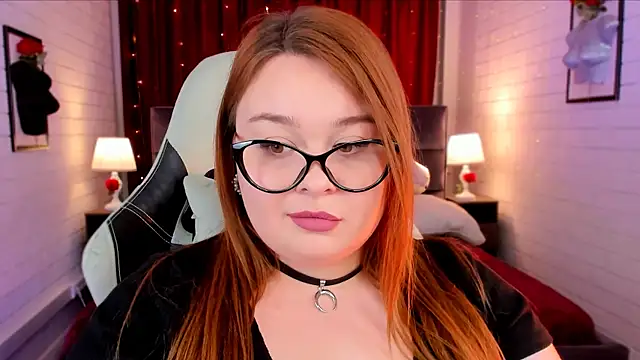 Snapshot of KimberlyMaran chatting on 03/09/25, 03:38 KimberlyMaran online show from 03/09/25, 03:38