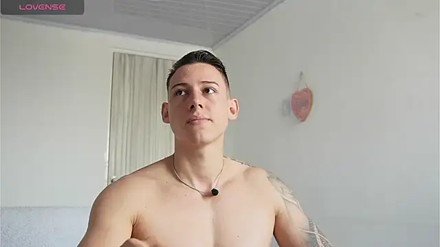 Muscle King Cum online show from 04/24/26, 02:19