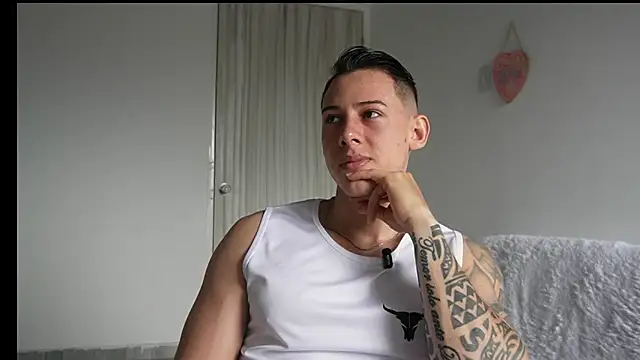 Muscle King Cum online show from 05/13/26, 01:19